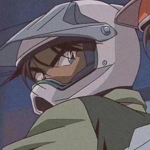 班花趴开腿让我诵
